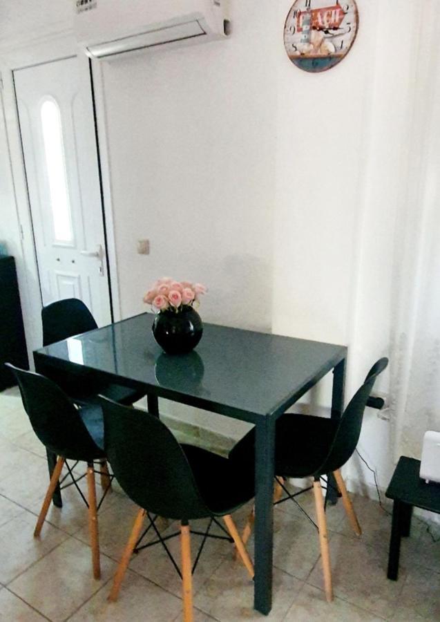 Cosy Apartment Peraía Dış mekan fotoğraf